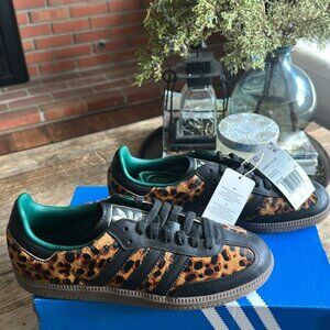 🐆 Adidas Samba Leopard Print Sneakers
